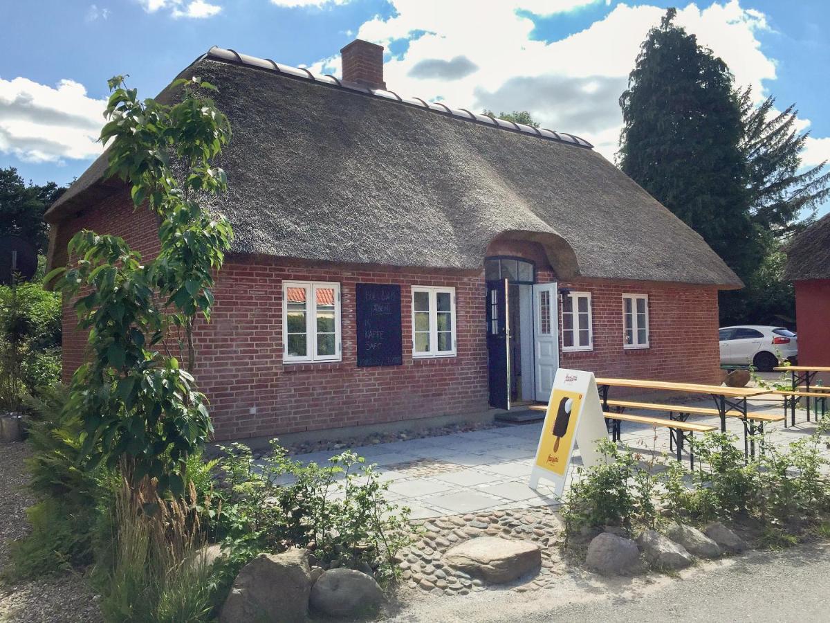 Boes Bed & Breakfast Скандерборг Екстериор снимка